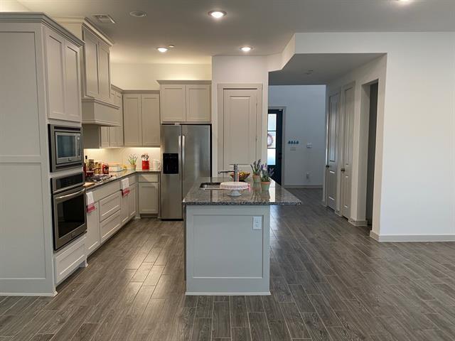 property at 930 Marian Dr