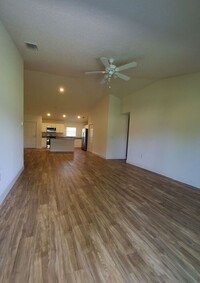 410 Alameda Ave SE in Palm Bay, FL - Building Photo - Building Photo