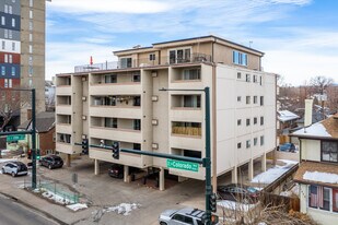 The Ascot Condominiums in Denver, CO - Building Photo
