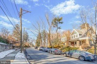 367 W Hortter St in Philadelphia, PA - Building Photo - Building Photo