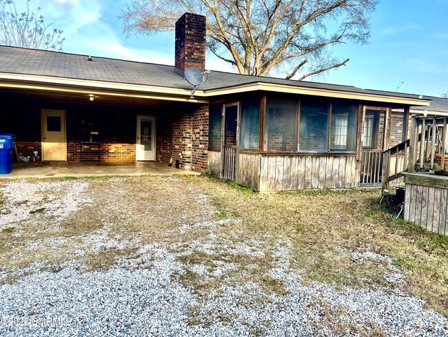 5293 Hwy 19 N in Meridian, MS - Building Photo - Building Photo