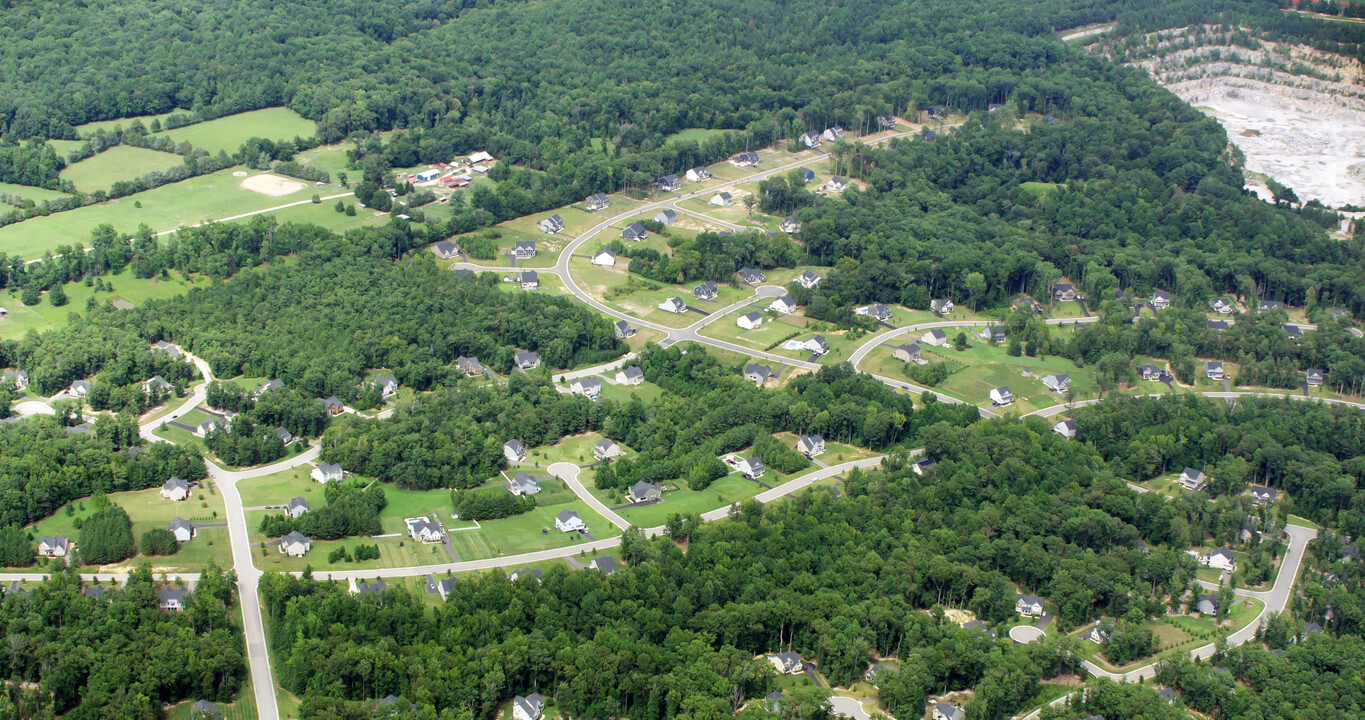 11407 Amara Dr in Chesterfield, VA - Building Photo