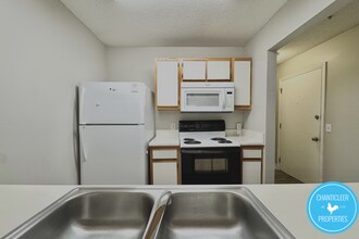 303 Smith Level Rd in Chapel Hill, NC - Building Photo - Building Photo