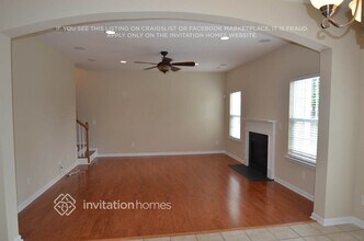 13301 Eastfield Village Ln in Charlotte, NC - Building Photo - Building Photo