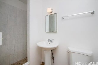 1547 Wilder Ave in Honolulu, HI - Building Photo - Building Photo