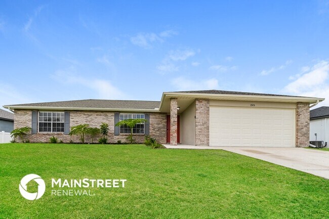 property at 1505 NE 6th Pl