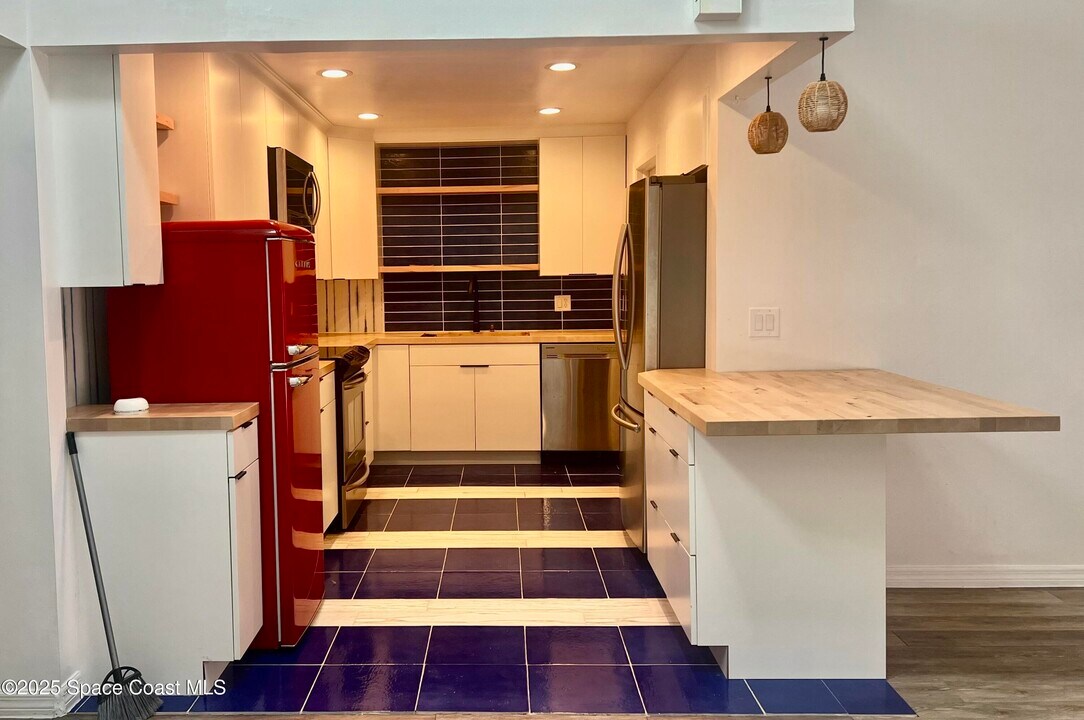 1036 Mary Joye Ave in Satellite Beach, FL - Building Photo