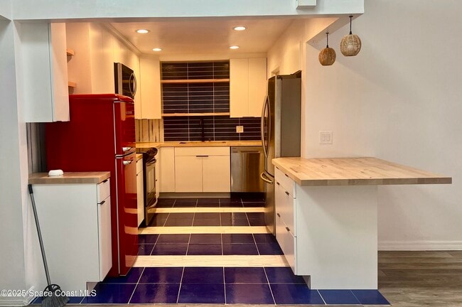 property at 1036 Mary Joye Ave