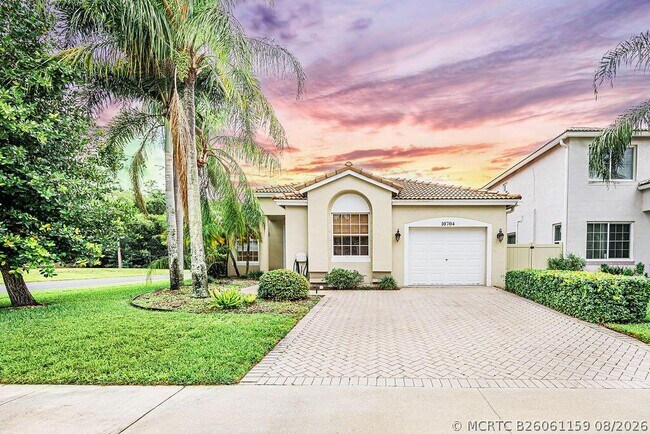 10704 Oak Bend Way