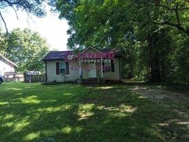 3240 W State St in Springfield, MO - Building Photo