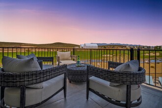 1518 W Torrey Pnes Rd in Hurricane, UT - Foto de edificio - Building Photo