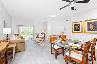Delray Bay Apartments in Delray Beach, FL - Building Photo - Building Photo