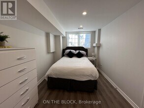 49 Leslie St in Toronto, ON - Building Photo - Building Photo