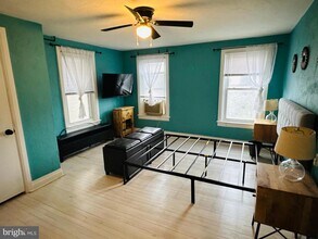 236 E Middle St in Gettysburg, PA - Building Photo - Building Photo