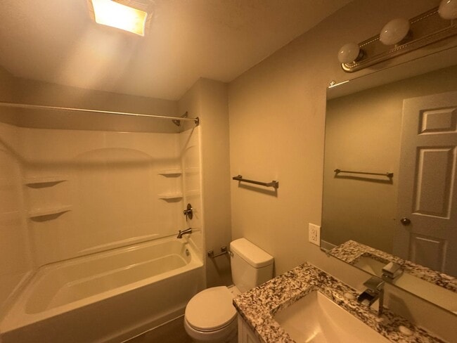 1926 E Adams St in Indianapolis, IN - Building Photo - Building Photo