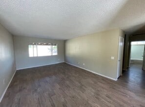 11732-11712 12th Pl W in Everett, WA - Building Photo - Building Photo