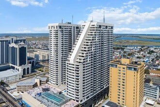 3101 Boardwalk in Atlantic City, NJ - Foto de edificio - Building Photo