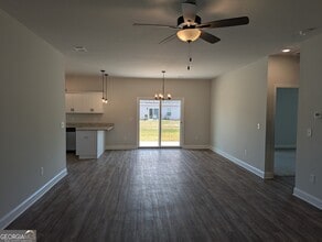111 Susan Dr in Rincon, GA - Building Photo - Building Photo