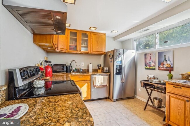 1803 Rupert St in McLean, VA - Building Photo - Building Photo