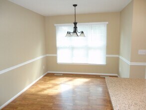 180 River Crest Ct in Clemmons, NC - Building Photo - Building Photo