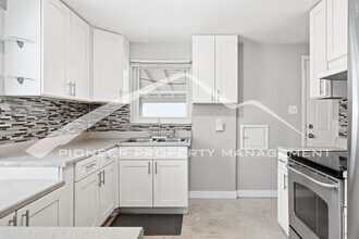 4564 E Mexico Ave in Denver, CO - Building Photo - Building Photo