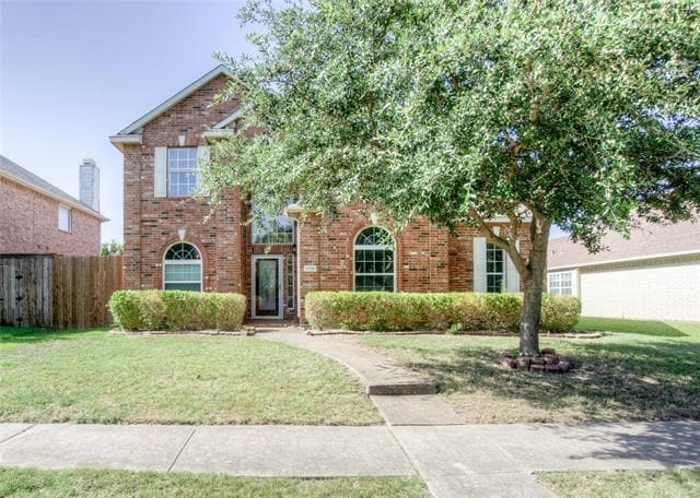 property at 1118 Elmbrook Ct