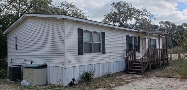property at 732 Hidden Oaks Dr