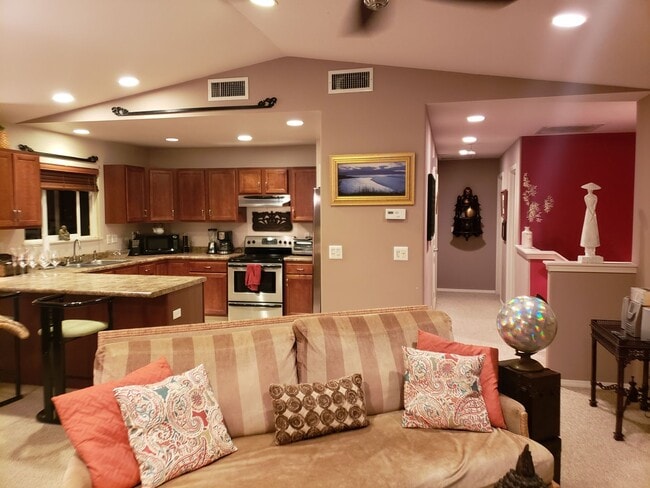 218 Kauhaa St in Kihei, HI - Building Photo - Building Photo