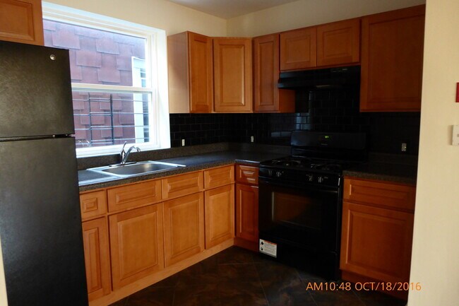 441 E 180th St in Bronx, NY - Building Photo - Building Photo