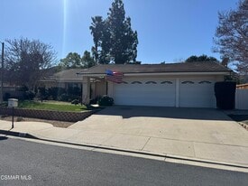 846 Lindawood St in Thousand Oaks, CA - Building Photo