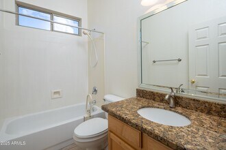 4263 E Cassia Ln in Gilbert, AZ - Building Photo - Building Photo
