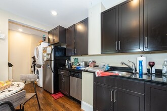 1564 Tremont St, Unit 2 in Boston, MA - Building Photo - Building Photo