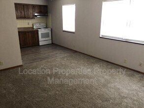 1112 Pennsylvania St in Lawrence, KS - Building Photo - Building Photo