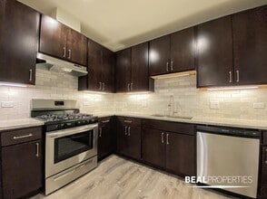 1149 Maple Ave in Evanston, IL - Building Photo - Building Photo