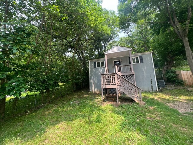 property at 1436 Varnell Ave NE