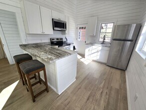 124 Tilley Rd in Vilas, NC - Building Photo - Building Photo