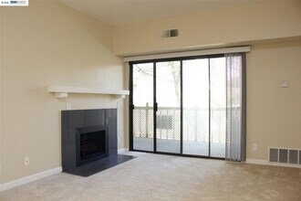 3501 Birchwood Terrace in Fremont, CA - Building Photo - Building Photo