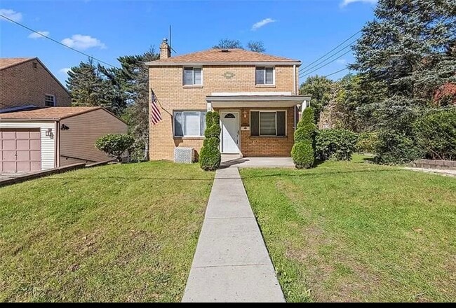 118 Macfarlane Dr in Pittsburgh, PA - Building Photo - Building Photo
