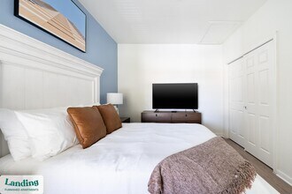 6533 Patti Dr, Unit 406 in Corpus Christi, TX - Building Photo - Building Photo