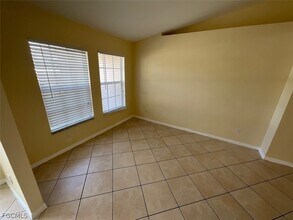 4005 1st St SW in Lehigh Acres, FL - Building Photo - Building Photo