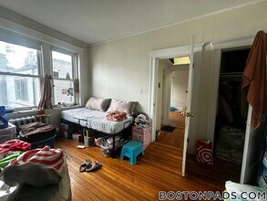 1163 Boylston St, Unit 6 in Boston, MA - Foto de edificio - Building Photo