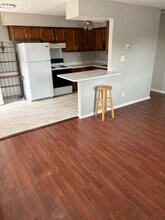 1423 E Ocean View Ave in Norfolk, VA - Building Photo - Building Photo
