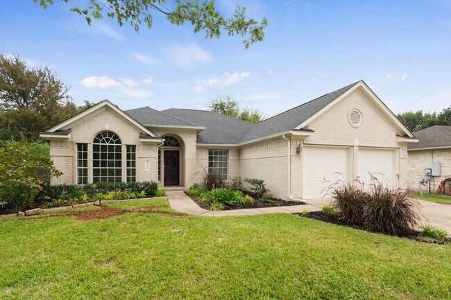 2110 Red Oak Cir in Round Rock, TX - Building Photo - Building Photo