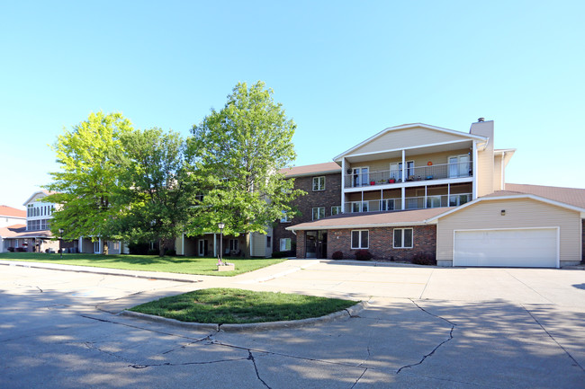 Mapplewood Village Townhomes