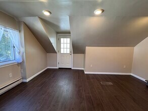 86 Salem St in Reading, MA - Foto de edificio - Building Photo