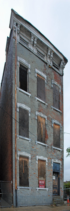 512 Oliver St in Cincinnati, OH - Foto de edificio