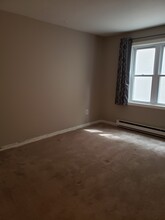 71 Edgeworth St, Unit 5 in Worcester, MA - Building Photo - Building Photo
