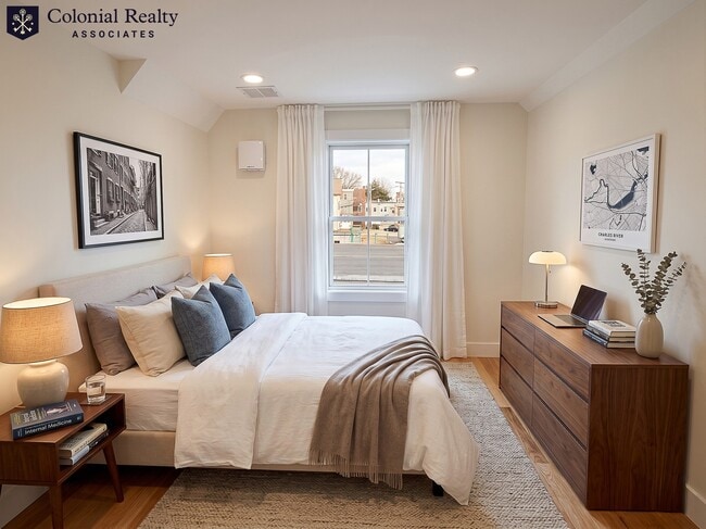 69 Elm St, Unit 2 in Watertown, MA - Building Photo - Building Photo