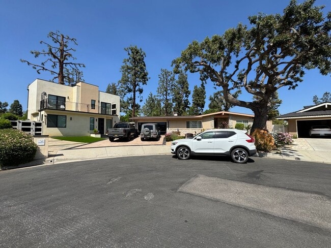 property at 10658 Fullbright Ave