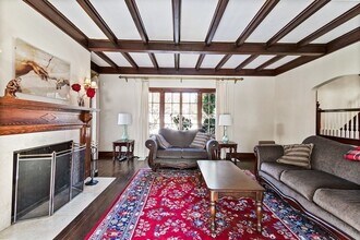 115 Aspen Ave in Newton, MA - Building Photo - Building Photo